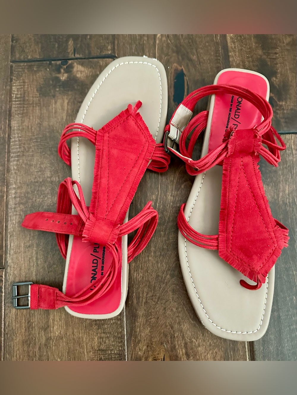 Donald J. Pliner Red Suede T-Strap Flat Sandals women’s 9.5